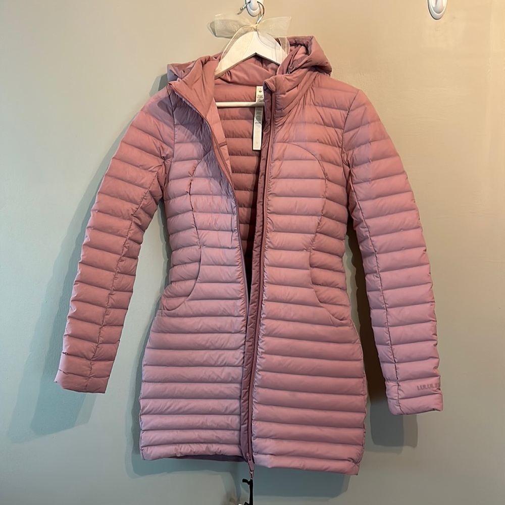 NWT lululemon pack it down jacket
